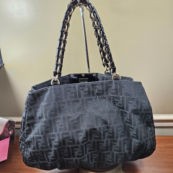 Fendi Mia Borse Black Shoulder bag - Picture 2 of 10